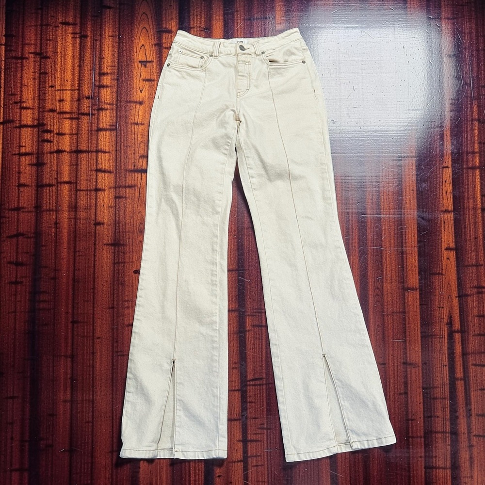 CLOSED Leaf High Rise Flare Jeans Cream Front Seam Slit Hem Women 27 Made Italy